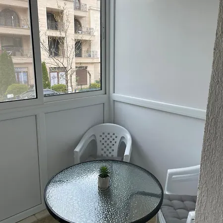 Elit Private Apartments-sunny Lejlighed