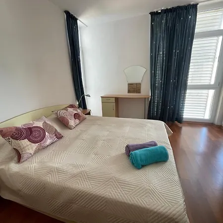 Elit Private Apartments-sunny شقة